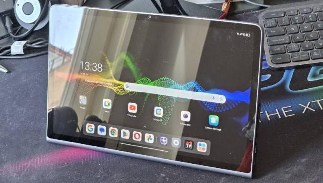 Lenovo Tab Plus 