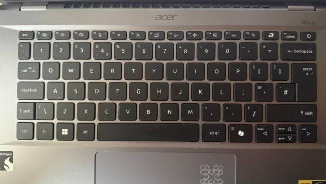 Acer Swift Go 14 AI 