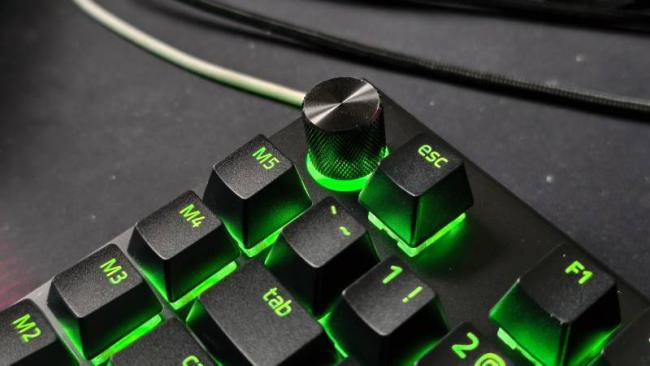 Razer BlackWidow V4 Pro 