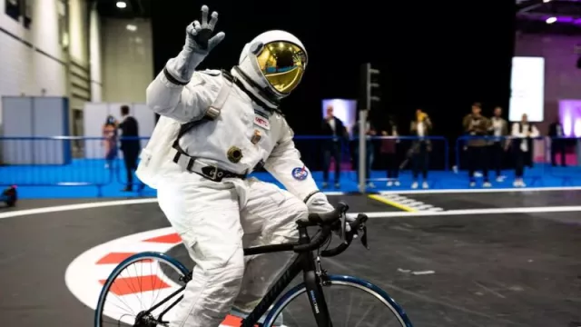 NASA Tyre Kickstarter