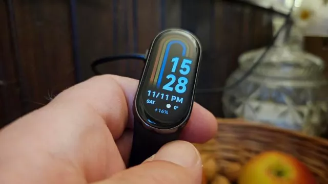 Xiaomi Smart Band 8 