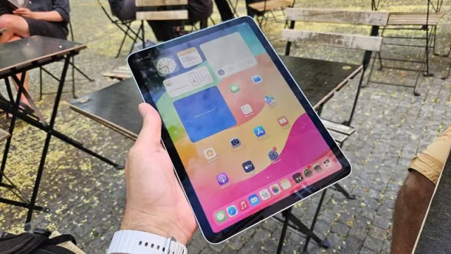 Apple iPad Air 11” (2024)