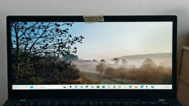 Notebook s přelepkou