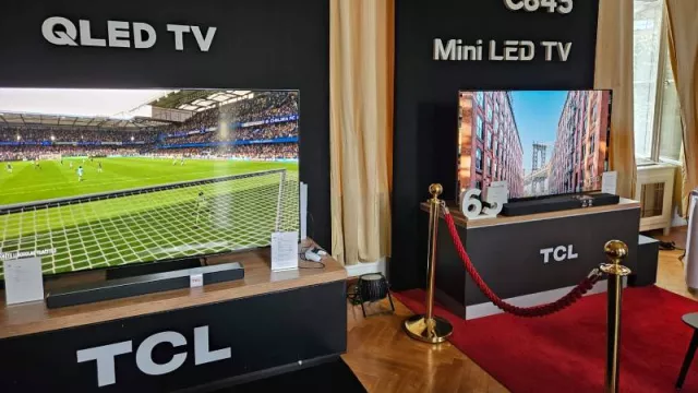 Spor o QLED televizory